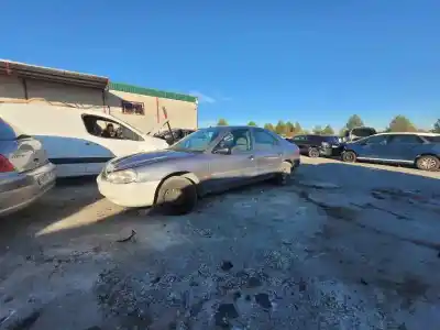 Vehicul casat FORD MONDEO BERLINA (GD) 1.8 Turbodiesel CAT al anului 1997 alimentat RFN