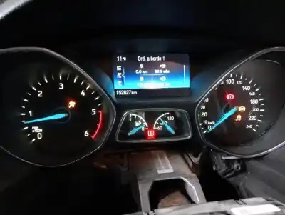 Veículo de Sucata ford focus lim. business do ano 2016 alimentado xwda