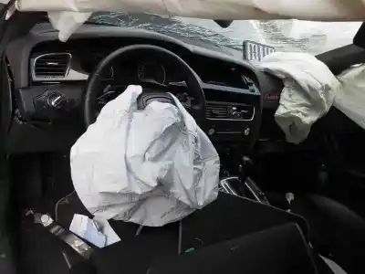 Здавання транспортного засобу audi a4 avant (8k5) (2008) 2.0 16v tdi року 2008 потужний cag