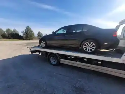 Veículo de Sucata BMW SERIE 3 BERLINA (E90) 2.0 Turbodiesel CAT do ano 2007 alimentado N47D20A