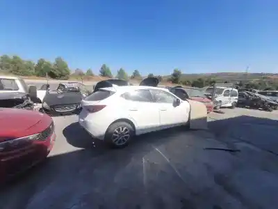 Veicolo di demolizione MAZDA 3 LIM. (BL) 2.2 Turbodiesel CAT dell'anno 2016 alimentato SH