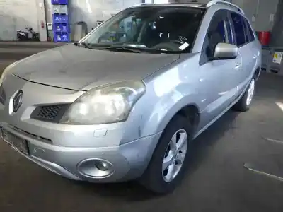 Veicolo di demolizione RENAULT KOLEOS * dell'anno 2008 alimentato M9RG8