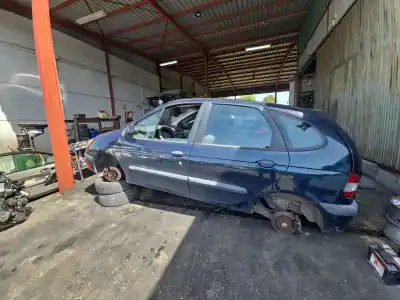 Verschrottungsfahrzeug renault scénic i monospace (ja0/1_, fa0_) 1.4 16v (ja0d, ja1h, ja0w, ja10) des jahres 2001 angetrieben k4j 714,k4j 750