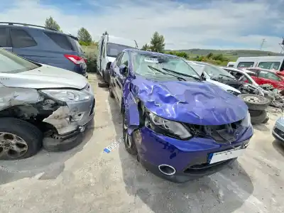 Verschrottungsfahrzeug NISSAN QASHQAI II SUV (J11, J11_)  des Jahres 2015 angetrieben R9M
