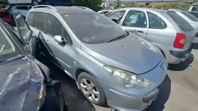 Véhicule à la ferraille PEUGEOT 307 SW (3H)  de l'année 2007 alimenté 9HY (DV6TED4),9HZ (DV6TED4)