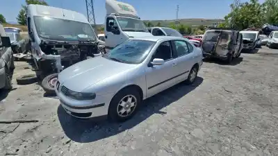 Véhicule à la ferraille SEAT TOLEDO II (1M2)  de l'année 2000 alimenté AHF,ASV