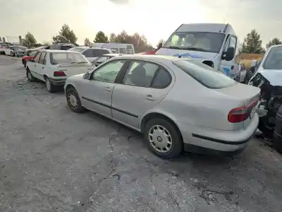 Véhicule à la ferraille SEAT TOLEDO II (1M2)  de l'année 2000 alimenté AHF,ASV