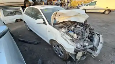 Veicolo di demolizione AUDI A3 (8P1)  dell'anno 2007 alimentato BKC,BLS,BXE