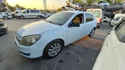 Veicolo di demolizione OPEL ASTRA H GTC (A04)  dell'anno 2005 alimentato Z 17 DTL