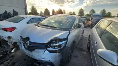 Vehicul casat RENAULT SCÉNIC IV (J9_)  al anului 2017 alimentat R9M 409