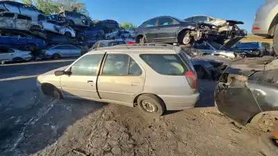 Veicolo di demolizione PEUGEOT 306 BREAK (7E, N3, N5)  dell'anno 2000 alimentato WJY (DW8B),WJZ (DW8)