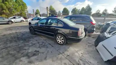 Veicolo di demolizione VOLKSWAGEN PASSAT B5.5 (3B3) 1.9 TDI dell'anno 2003 alimentato AVF,AWX