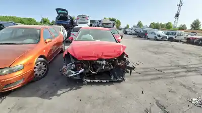 Veicolo di demolizione volkswagen golf vii variant (ba5, bv5) 1.6 tdi dell'anno 2015 alimentato clha