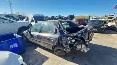 Veicolo di demolizione FORD MONDEO I SEDÁN (GBP)  dell'anno 1995 alimentato RFM,RFN