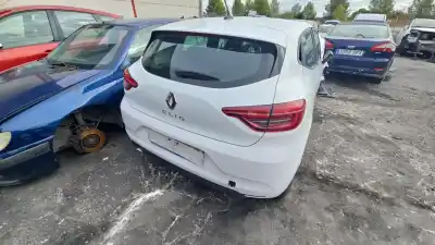 Veículo de Sucata renault clio v (b7_) 1.5 blue dci 100 (b7ad) do ano 2022 alimentado k9k 872,k9k 876