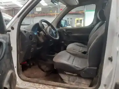 Veicolo di demolizione citroen berlingo 1.9 d multispace dell'anno 2004 alimentato dw8