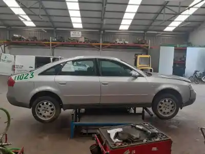 Veículo de Sucata audi a6 berlina (4b2) 2.5 v6 24v tdi do ano 2001 alimentado akn