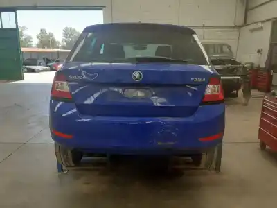 Veicolo di demolizione skoda fabia combi active dell'anno 2019 alimentato dkl