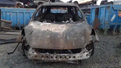 Veículo de Sucata ford kuga (cbs) kuga 120 cv / 88 kw do ano 2015 alimentado 