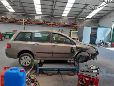 Veicolo di demolizione fiat stilo multi wagon (192_) 1.9 d multijet dell'anno 2006 alimentato 192a8000