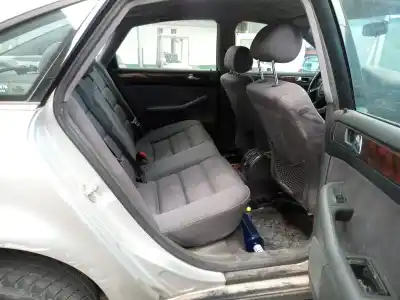 Veículo de Sucata audi a6 berlina (4b2) 2.8 do ano 2000 alimentado aqd