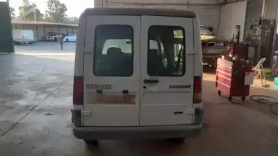 Sloopvoertuig renault express f40n 55 cv / 40 kw van het jaar 1997 aangedreven f8q