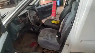 Sloopvoertuig renault express f40n 55 cv / 40 kw van het jaar 1997 aangedreven f8q