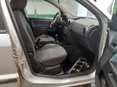 Veículo de Sucata ford fusion (cbk) ambiente do ano 2005 alimentado f6ja