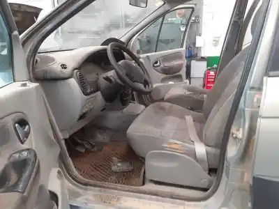 Scrapping Vehicle renault scenic (ja..) 1.9 dci century 102 cv / 75 kw of the year 2002 powered f9q748