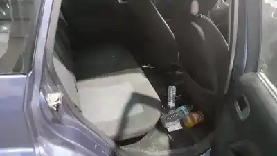 Здавання транспортного засобу ford fiesta (cbk) ambiente року 2005 потужний f6jb