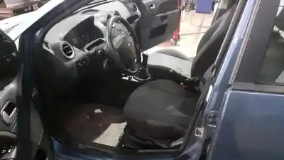 Здавання транспортного засобу ford fiesta (cbk) ambiente року 2005 потужний f6jb