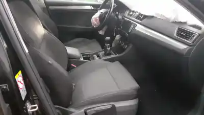 Veículo de Sucata skoda superb iii (3v3) 2.0 tdi do ano 2018 alimentado dfga