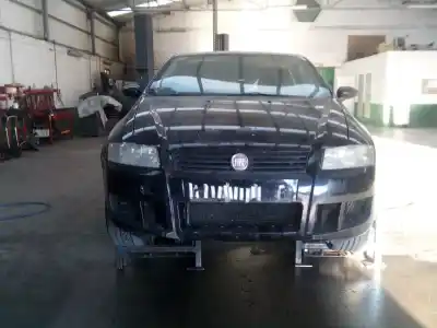 Veicolo di demolizione FIAT STILO MULTI WAGON (192_) 1.9 D Multijet dell'anno 2003 alimentato 192A8000