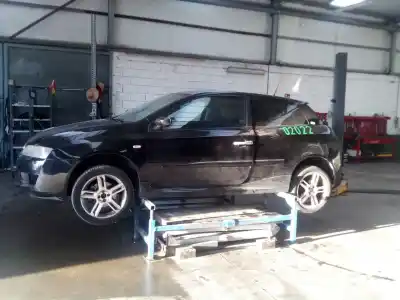 Veicolo di demolizione fiat stilo multi wagon (192_) 1.9 d multijet dell'anno 2003 alimentato 192a8000