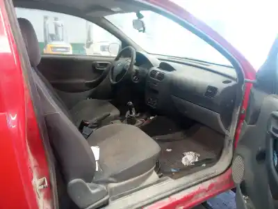 Veículo de Sucata opel corsa c club do ano 2002 alimentado z10xe