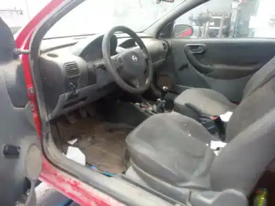 Veículo de Sucata opel corsa c club do ano 2002 alimentado z10xe