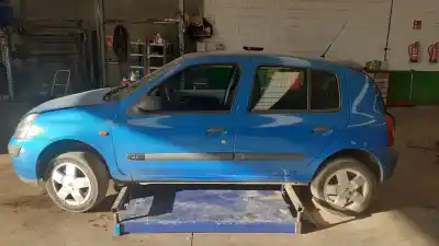 Здавання транспортного засобу renault clio ii fase ii (b/cb0) base authentique 65 cv / 48 kw року 2003 потужний k9k704