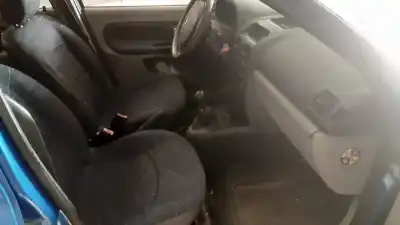 Здавання транспортного засобу renault clio ii fase ii (b/cb0) base authentique 65 cv / 48 kw року 2003 потужний k9k704