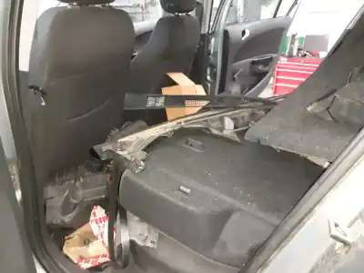 Scrapping Vehicle opel corsa d color edition of the year 2012 powered a13dtr