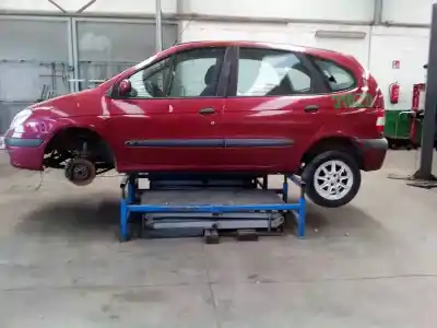 Здавання транспортного засобу renault scenic (ja..) 1.9 d rt 64 cv / 47 kw року 2001 потужний f8q790