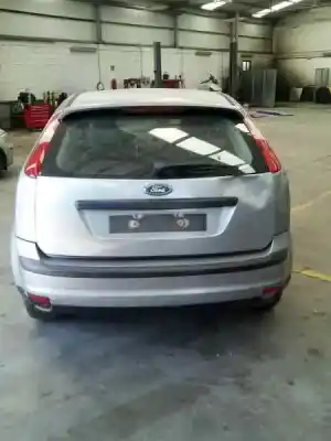 Sloopvoertuig ford focus berlina (cap) ambiente (d) van het jaar 2005 aangedreven hhda