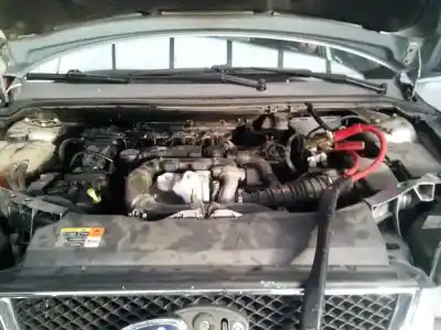 Sloopvoertuig ford focus berlina (cap) ambiente (d) van het jaar 2005 aangedreven hhda