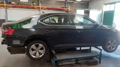 Veículo de Sucata skoda superb iii (3v3) 2.0 tdi do ano 2018 alimentado dfga