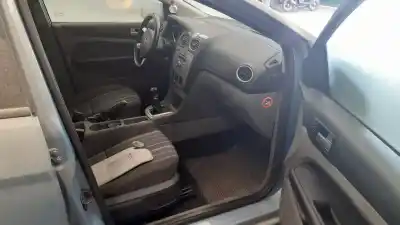 Véhicule à la ferraille ford focus berlina (cap) ambiente (d) de l'année 2008 alimenté g8db