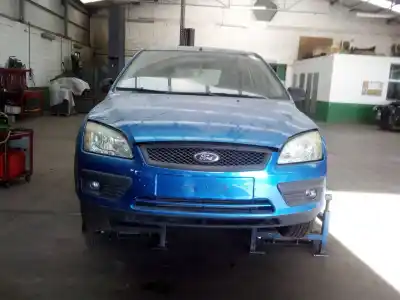 Veículo de Sucata ford focus berlina (cap) ghia do ano 2005 alimentado g8da