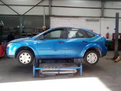 Veículo de Sucata ford focus berlina (cap) ghia do ano 2005 alimentado g8da