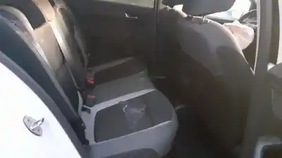 Veículo de Sucata skoda fabia ambition do ano 2016 alimentado cjz