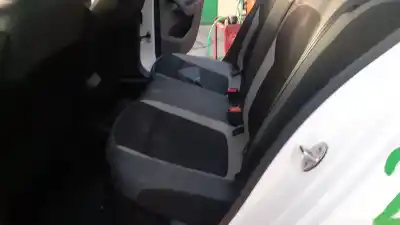 Veículo de Sucata skoda fabia ambition do ano 2016 alimentado cjz