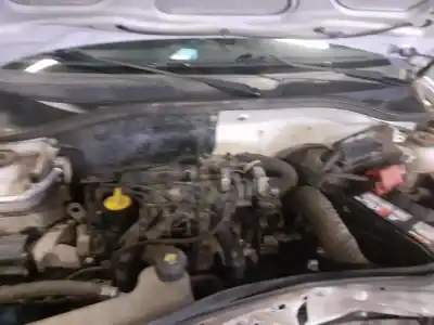 Здавання транспортного засобу renault clio ii fase ii (b/cb0) pack authentique 58 cv / 43 kw року 2004 потужний d7f726