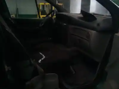 Scrapping Vehicle renault scenic (ja..) 1.9 dci century 102 cv / 75 kw of the year 2000 powered f9q732